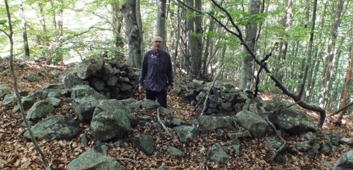 Barraca a l'empriu de les Agudes (Montseny)